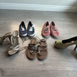 Women stilettos, sandal, flats , shoes lot bundle pair of 5 fits Us size 6. 