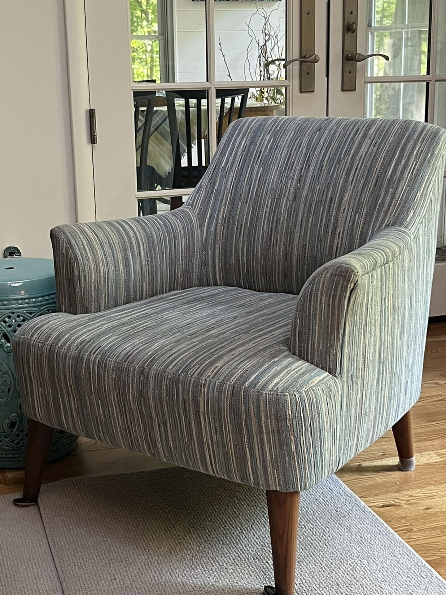 Upholstered Living Room Chair