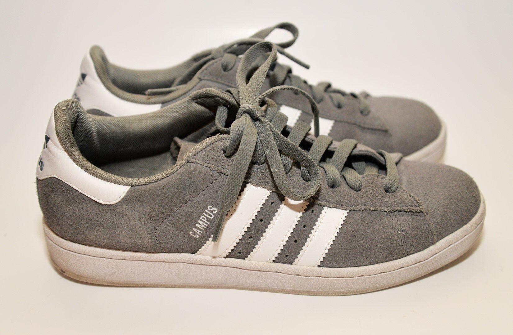 Adidas campus gray suede sneakers Size 8