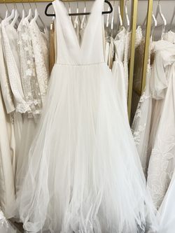 New Light Wedding Dress