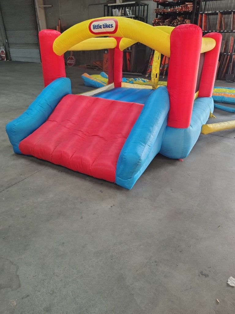 Little Tikes Bounce And Dry Slide Bounce House
