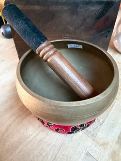 Brass sacral sound bowl with mallet and resting ring