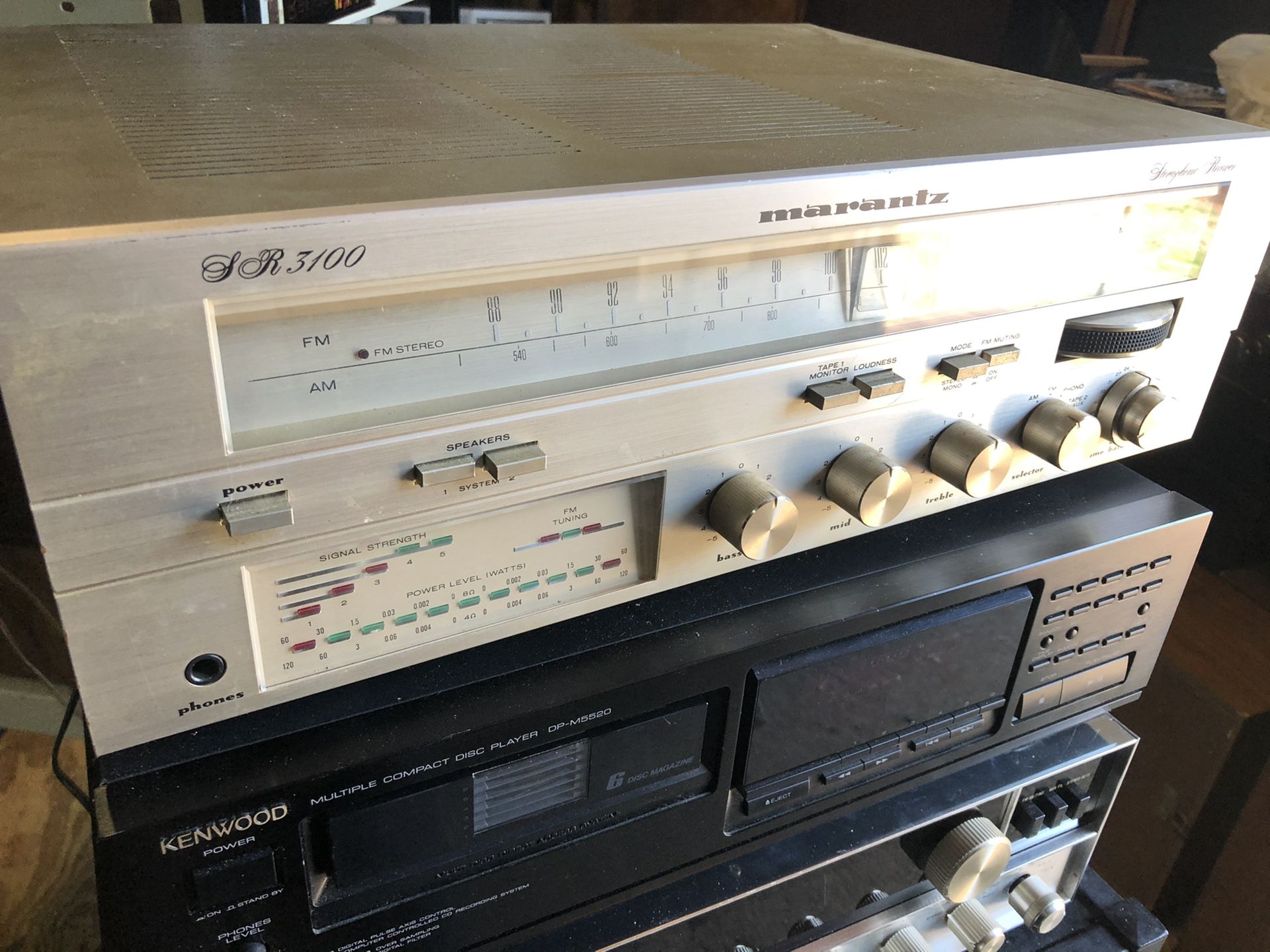 Marantz SR 3100 receiver