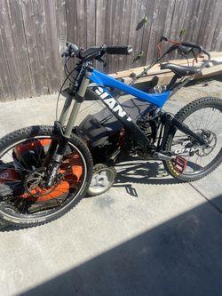 DH Mountain Bike