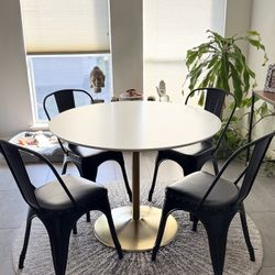 Round Dining Table Set X4