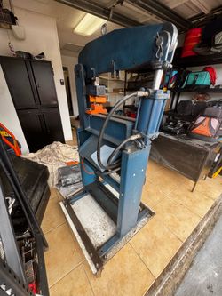Metal Pro 40 ton Press