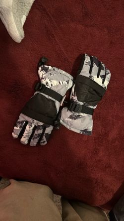 Gloves and overalls
