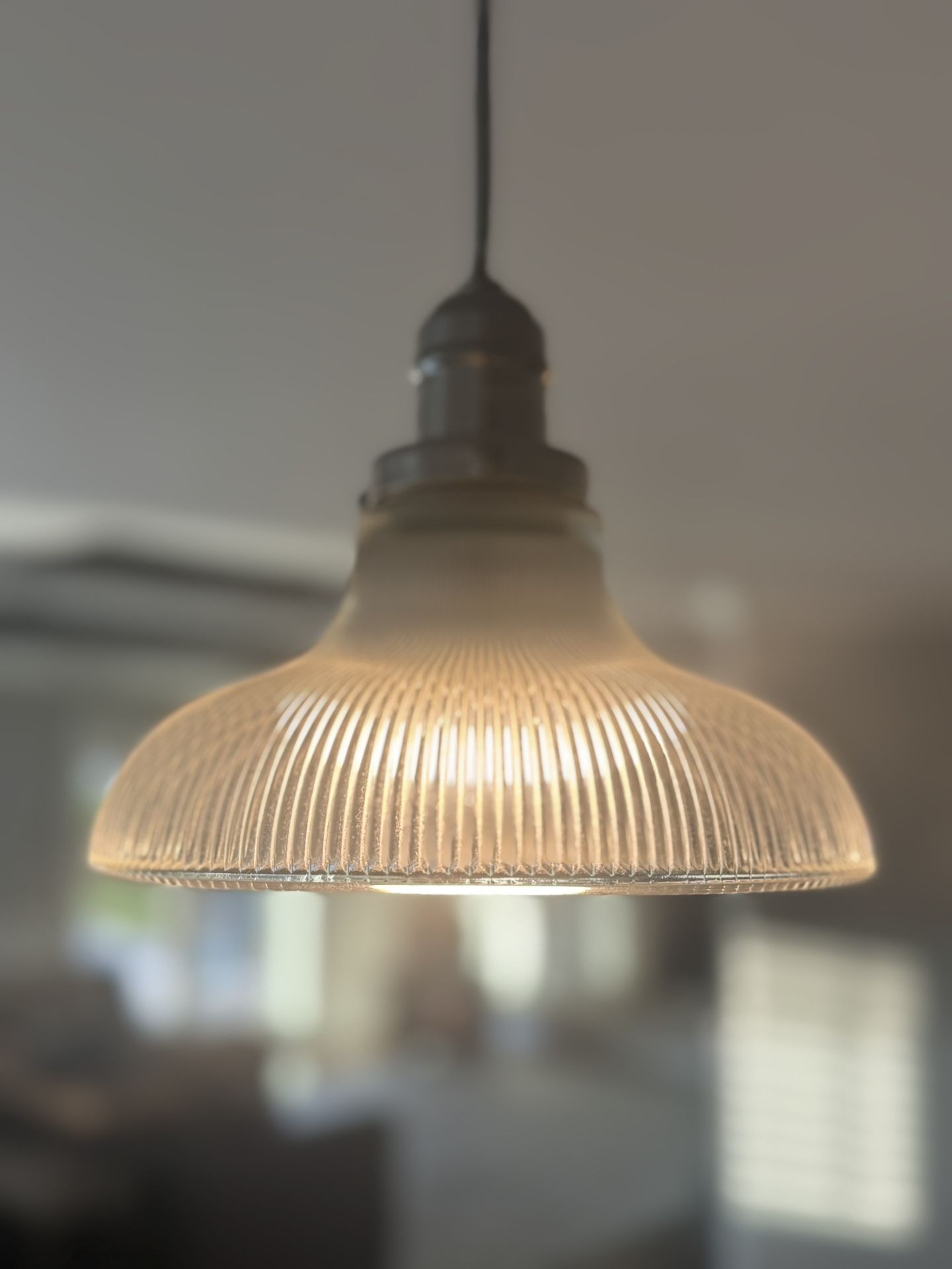 Vintage-Inspired Fluted Glass Pendant Lights (Set of 3)