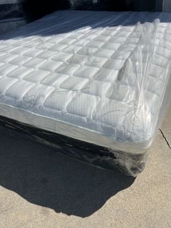 Queen Size Only Mattress 12" Inch High Europillowtop And Orthopedic Brand New
