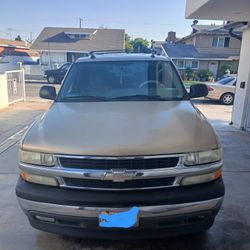 CHEVY TAHOE 2005
