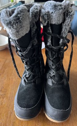 Set Of 2 Boot Size 9 And 10. Almost New