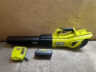 RYOBI 40V HP Brushless 650 CFM 160 MPH Cordless Leaf Blower w/ 4.0Ah battery and Charger