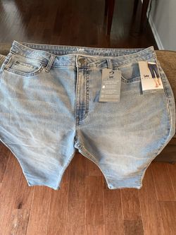 Woman’s Capri jeans