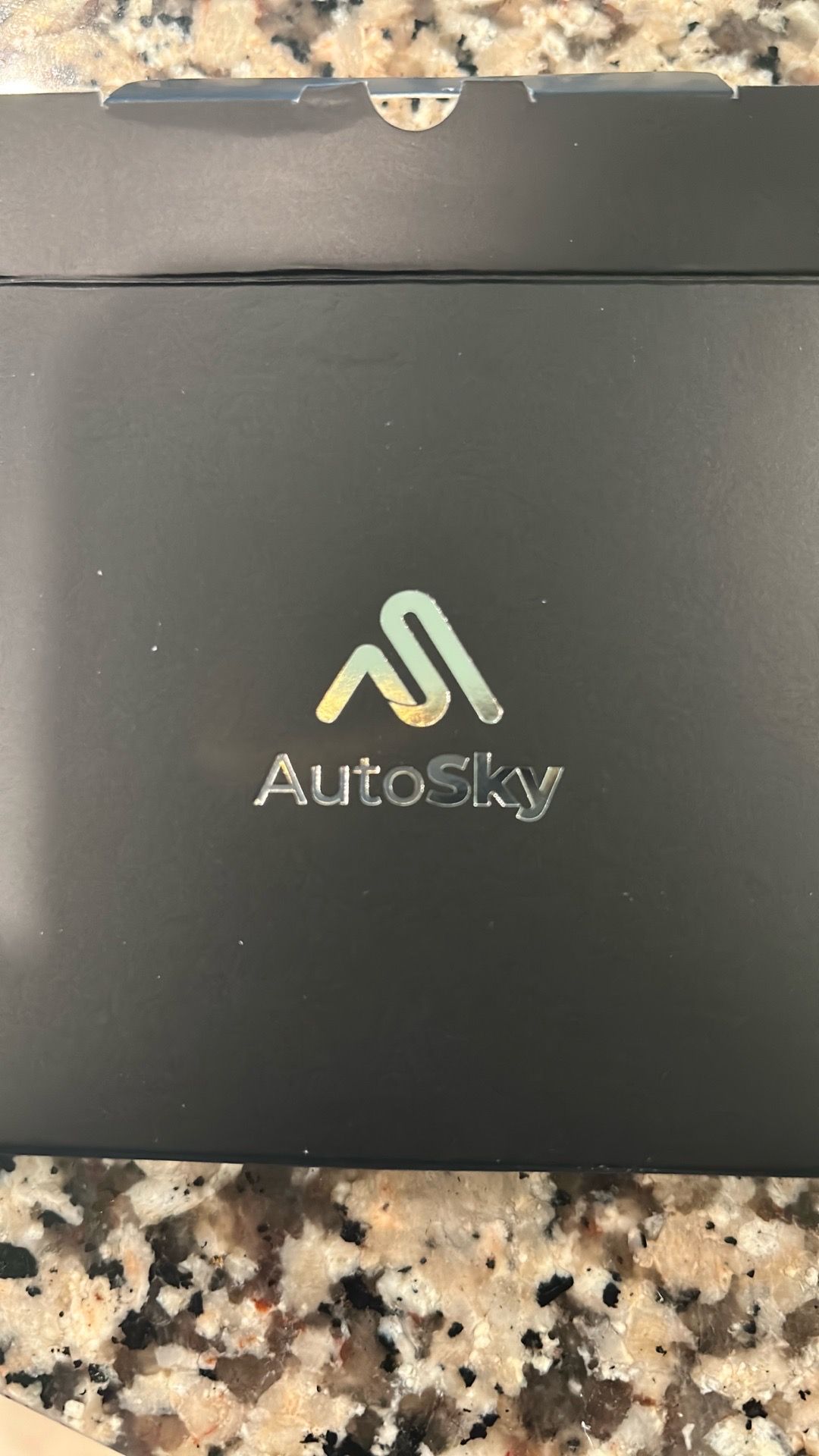 AI box light deluxe edition 2.0 for wireless CarPlay and Netflix