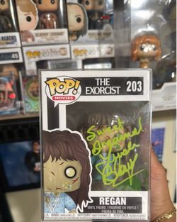 Funko Pop The Exorcist Regan #203 Signed