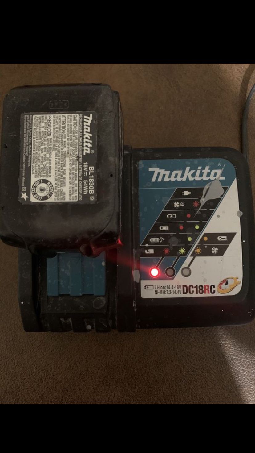 Fast charger for battery (makita brand)