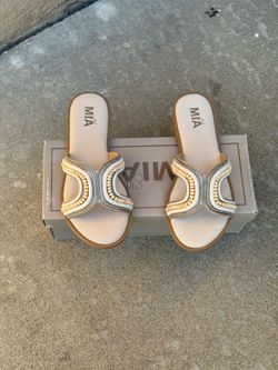 Brand NEW Women’s MIA Slide Sandals - Stylish Beaded Summer Flats Size 6 & Size 6.5