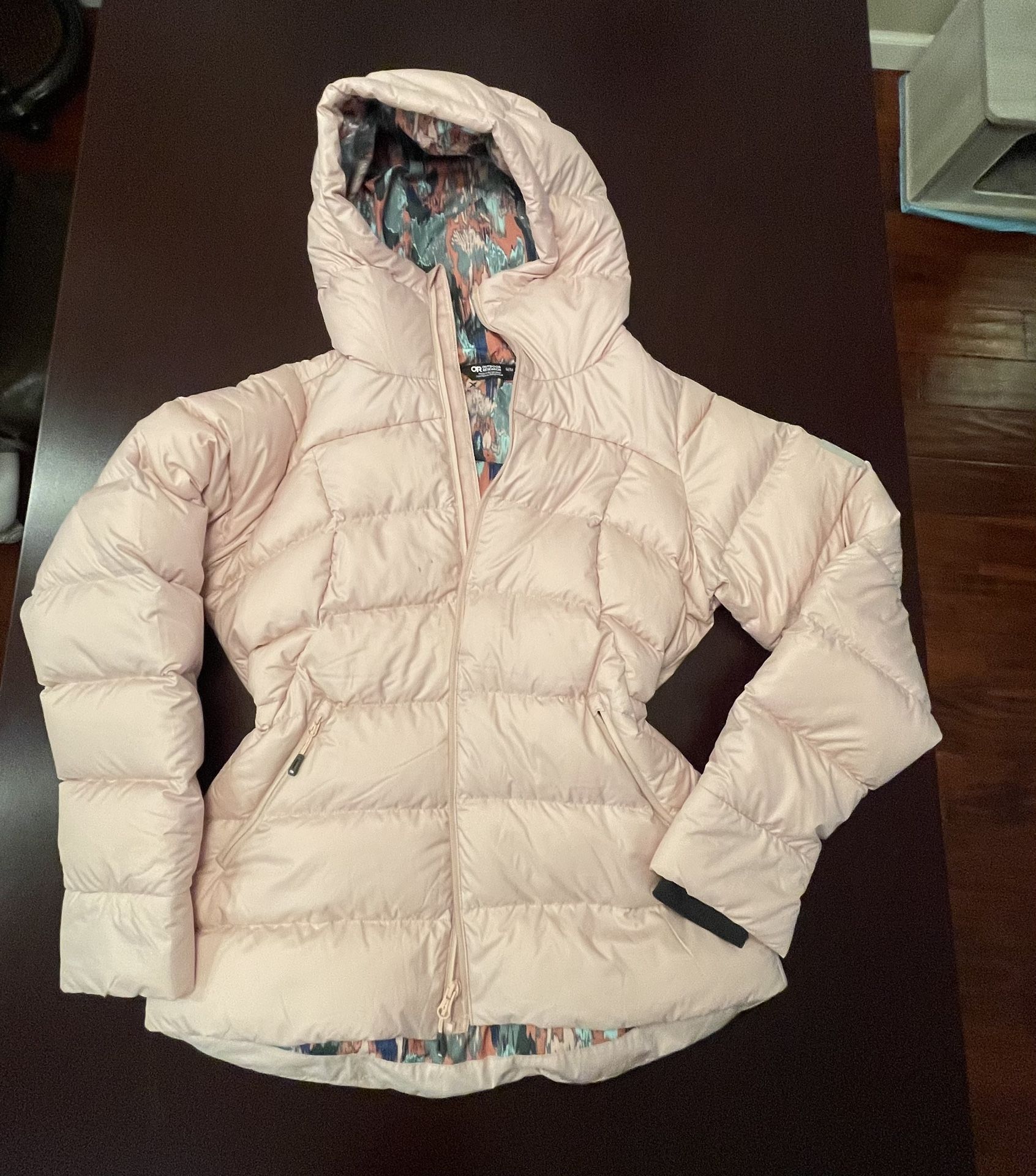 Women’s Medium Outdoor Research Coat