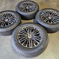 20" CHEVY SILVERADO RIMS & TIRES 