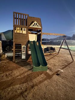 Swing set