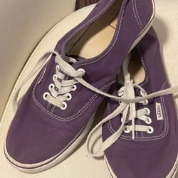 Vans 7.5 Men/9 Woman