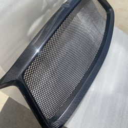Q60 Carbon Fiber Front Grill Emblemless