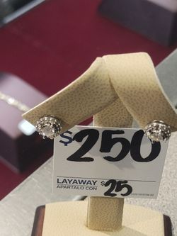 Cash America-10K Gold Earrings