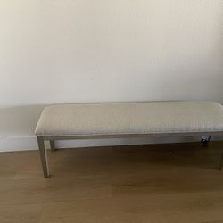 Entryway bench