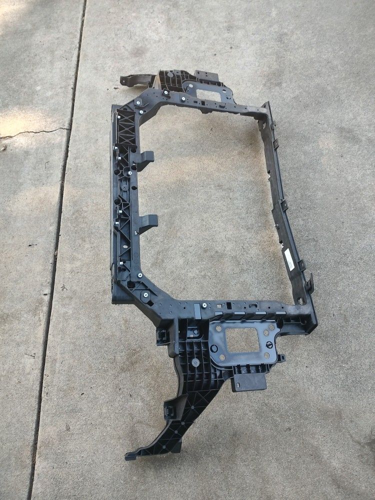 2023 2024 2025 Kia soul radiator support