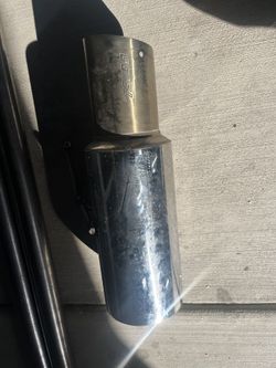 Exhaust Muffler, Exhaust Pipes , And Manual Tire Changer