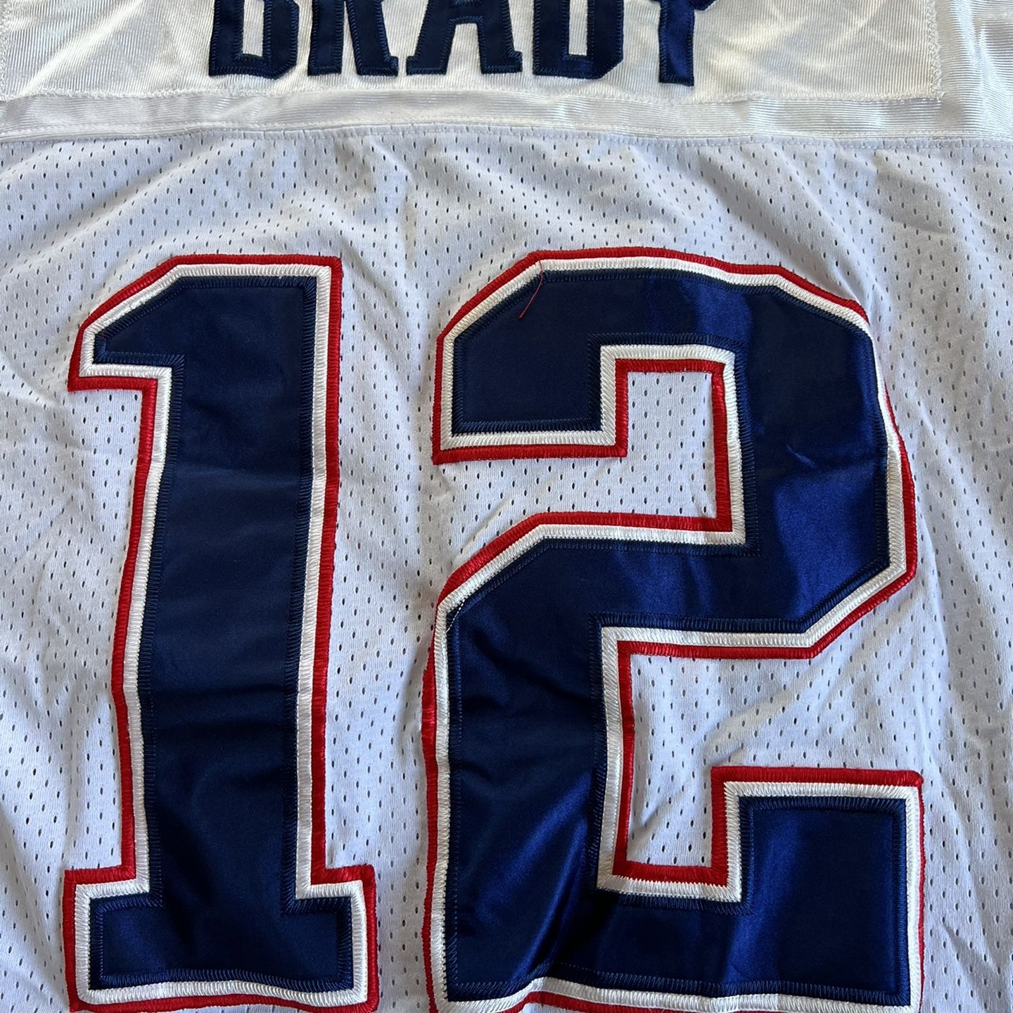 Tom Brady XL Patriots Jersey for Sale in Highland, CA - OfferUp