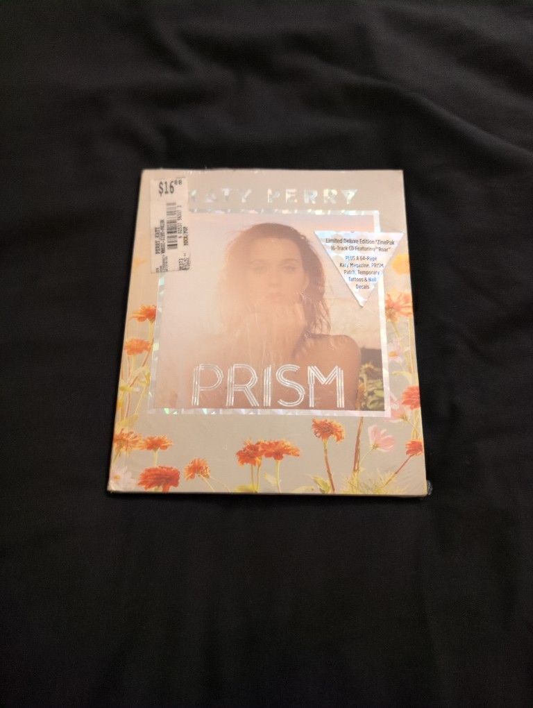Katy Perry Limited Edition Prism CD