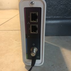 Arris SURFboard SB8200 32 X 8 DOCSIS 3.1 Cable Modem White