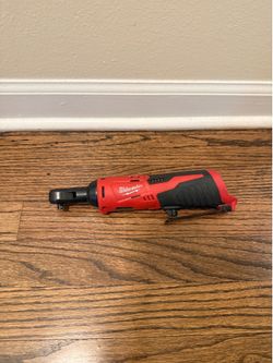 M12 12V Lithium-Ion Cordless 1/4 in. Ratchet (Tool-Only)