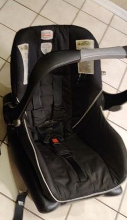 Britax Infant Car seat W/ Base
