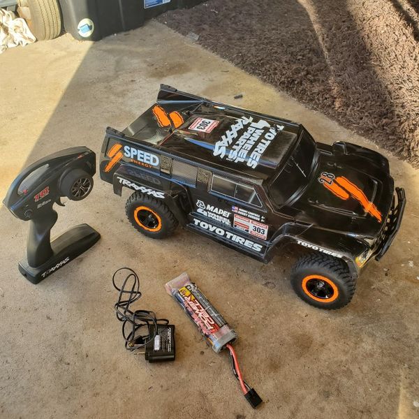 RC Car Traxxas Slash Robby Gordon Dakar Edition 1/10 Scale RTR Electric 2WD Short Course Truck