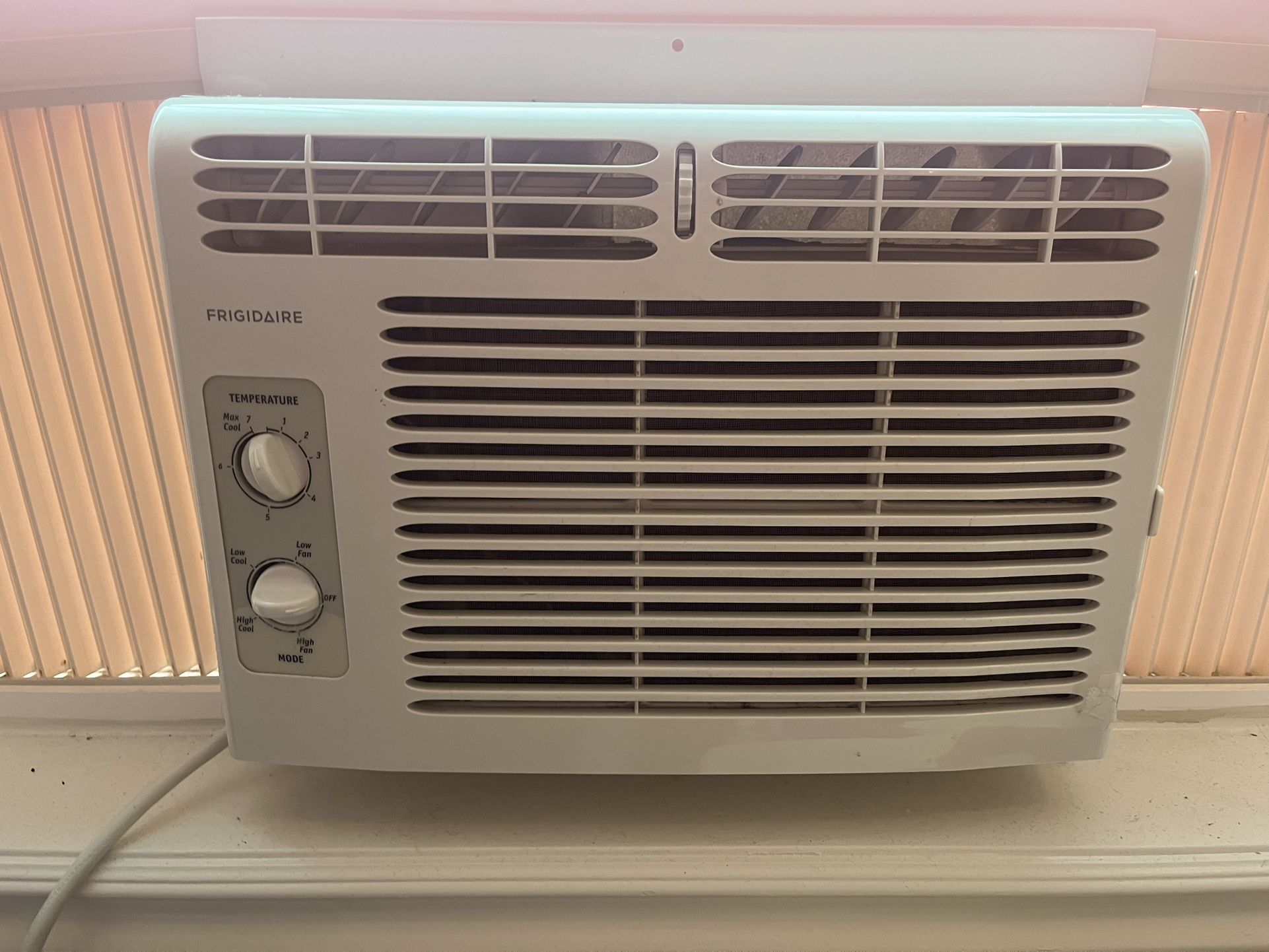 Window AC Unit