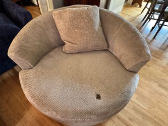 Big grey swivel chair