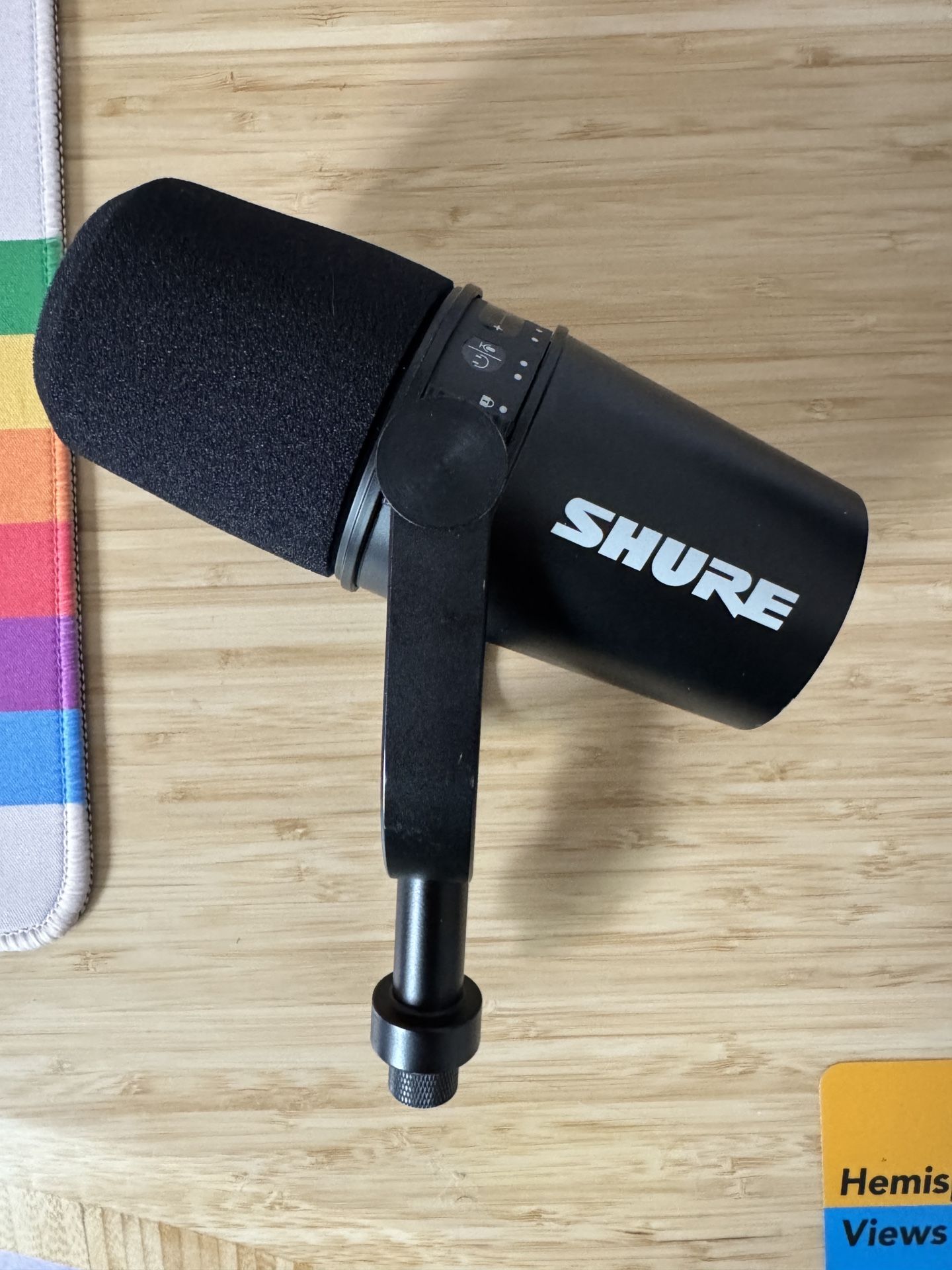 Shure MV7 Microphone