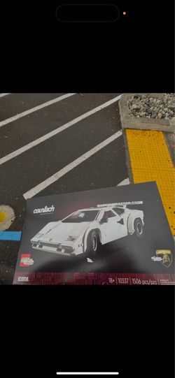 Lego Icons Lamborghini Countach