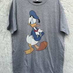 New Donal Duck Short Sleeve T-Shirt in size XL
