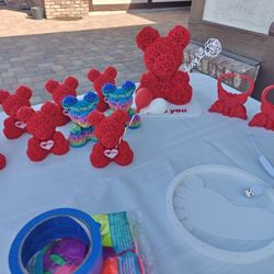 Yard Sale Valentine's Stuff 