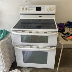 Maytag Double Oven Stove (Electric)