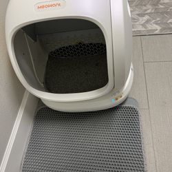 Meowant Self Cleaning Litter Box