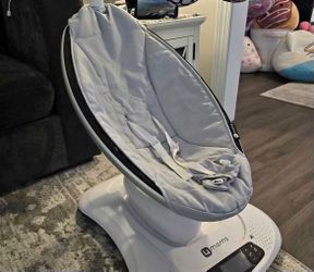 MamaRoo Cover, Toy Bar & Balls