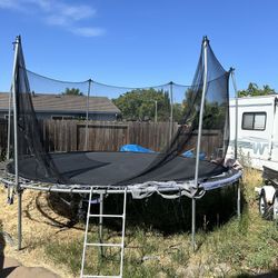 Trampoline 13foot Round