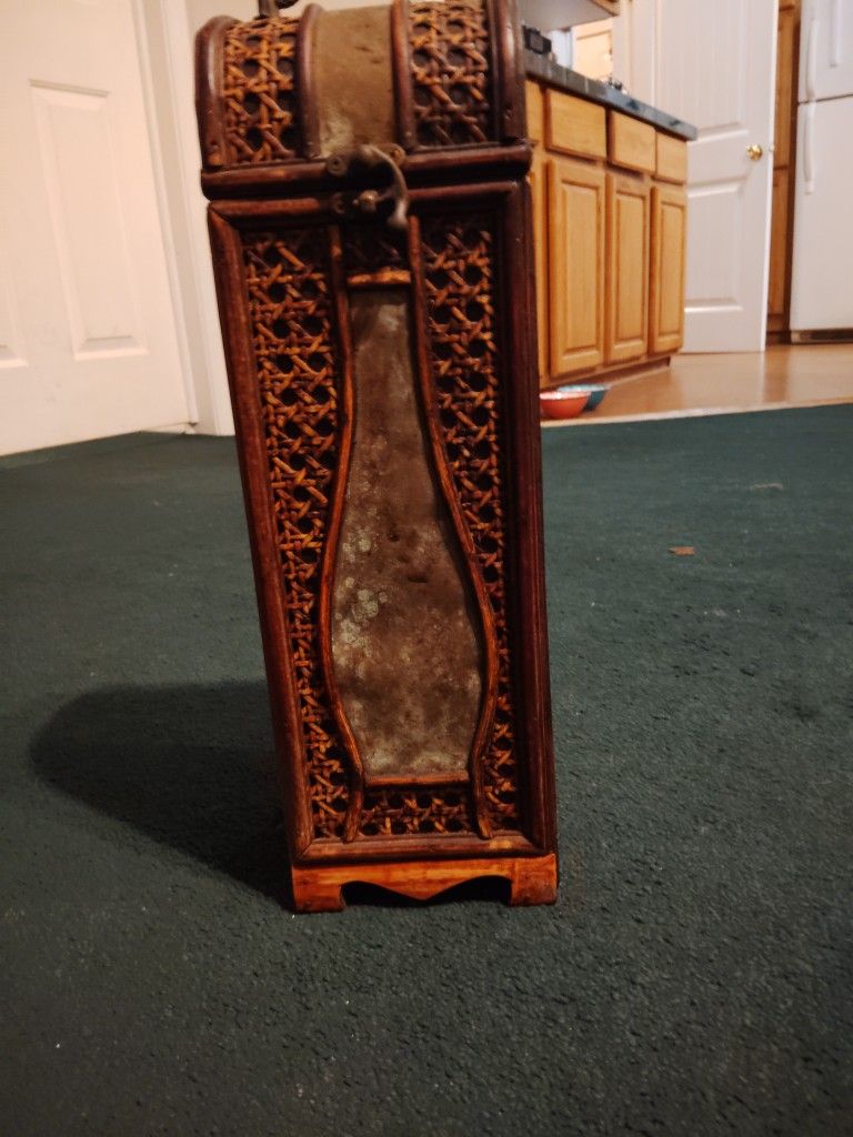 Old Antique Wine Holder