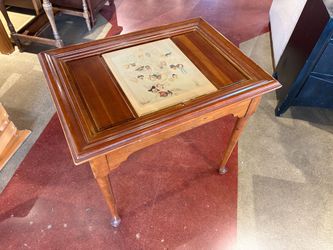 Vintage Side Table with Decorative Print of Norman Rockwell ‘Family Tree’