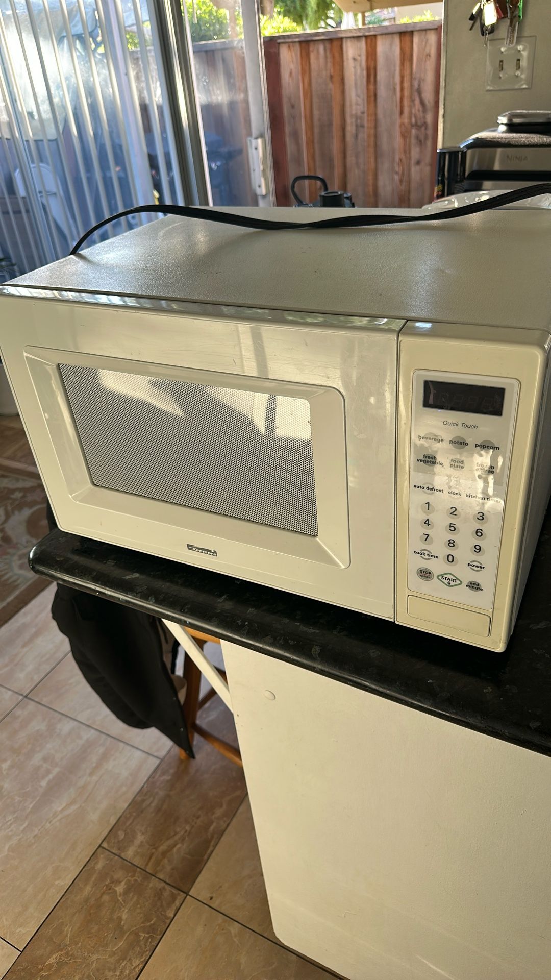 Kenmore Microwave