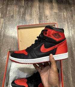 Satin 1s Sz.10